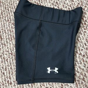 Under Armour‎